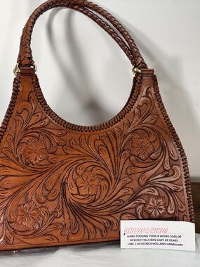 VILENCA HOLLAND-NWT$545.00           HAND WOVEN , HAND STAINED & HAND WHIPLACED